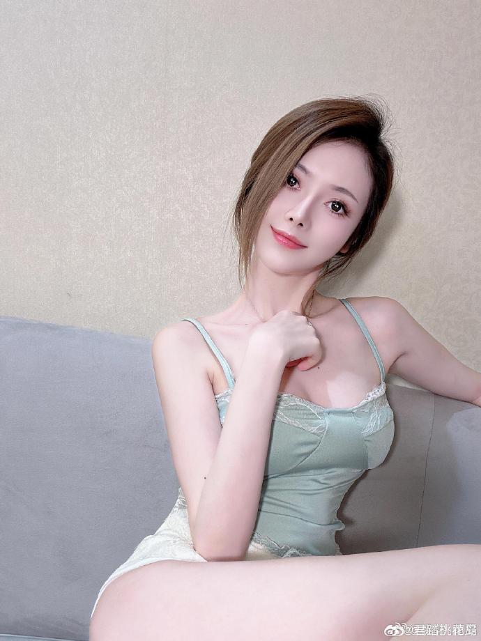 石子与羽男 剧照