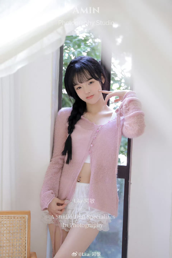 亚洲成色综合网站在线全集免费_口碑两极怎么看｜免费观看 封面配图